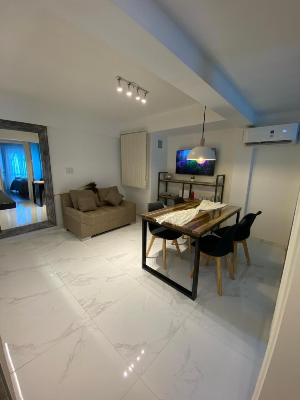 Departamento Centrico Con Cochera - Cordoba Argentina- Exterior photo